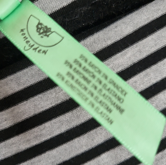 DREAM TEAM ROBE:BLACK STRIPE:SMALL - Picture 4 of 4